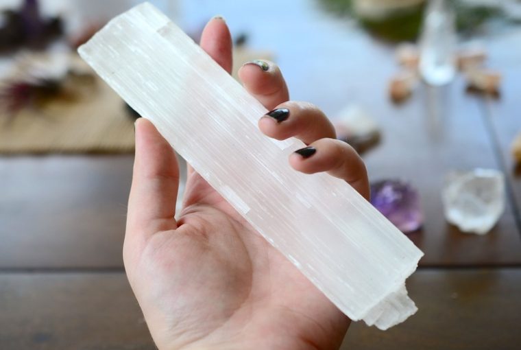 pietra di selenite