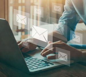 mandare una mail
