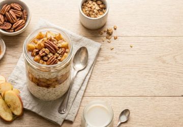 Ricetta degli overnight oats con mela e cannella