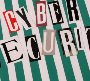 Riconoscere il phishing online e proteggere account, password e denaro: Concetto di sicurezza informatica rappresentato con…